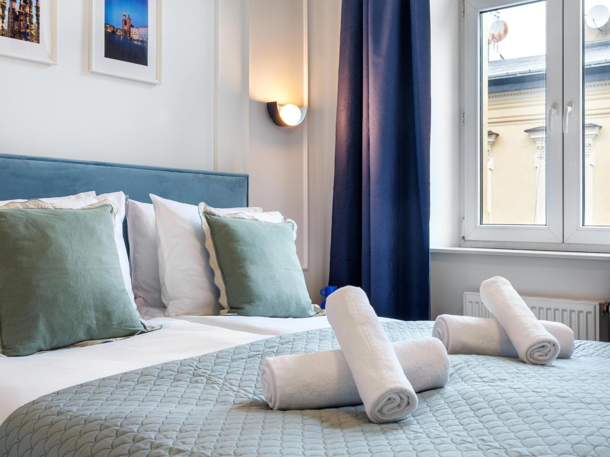 Tyzenhauz Topolowa Aparthotel